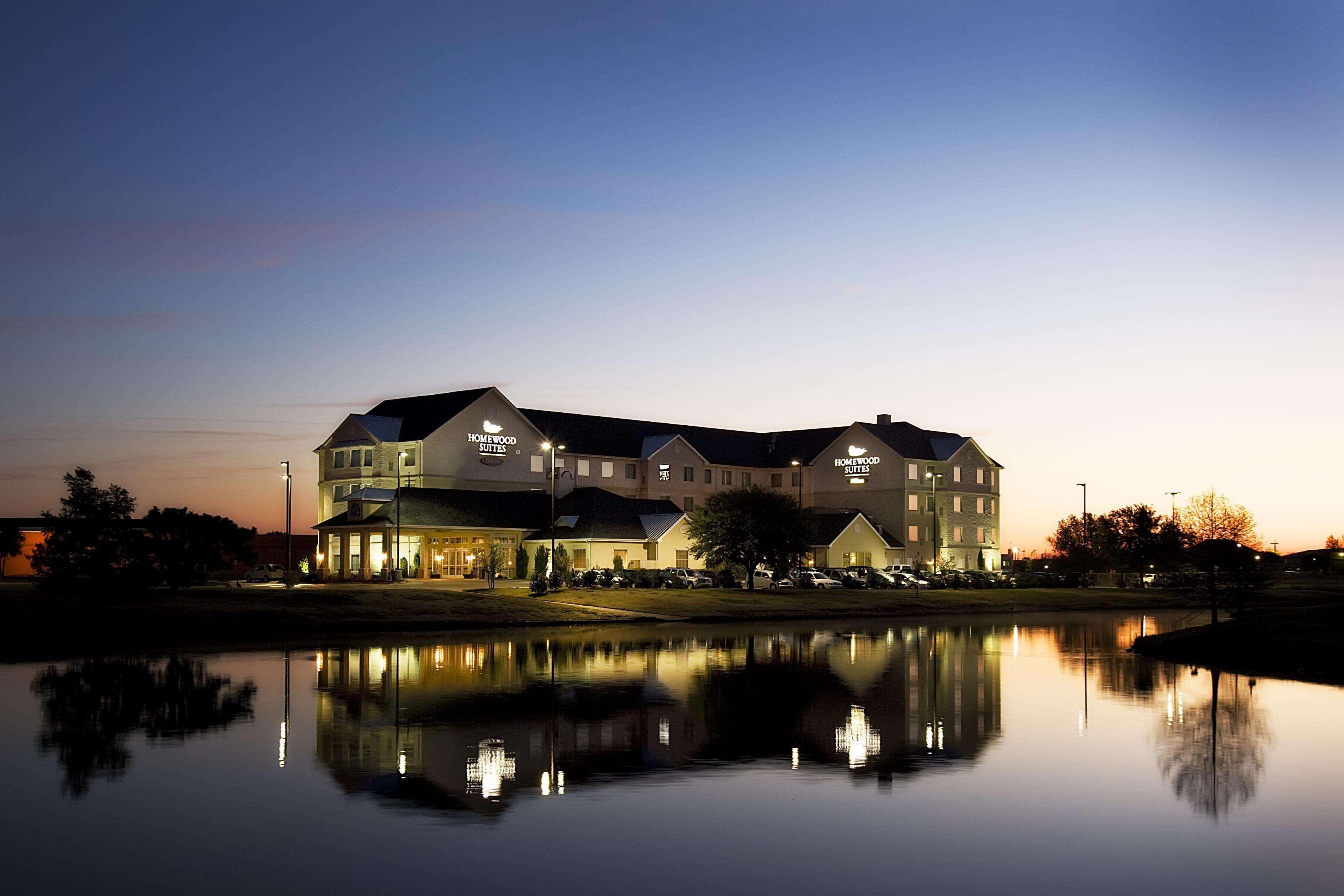 Homewood Suites Wichita Falls Exterior photo