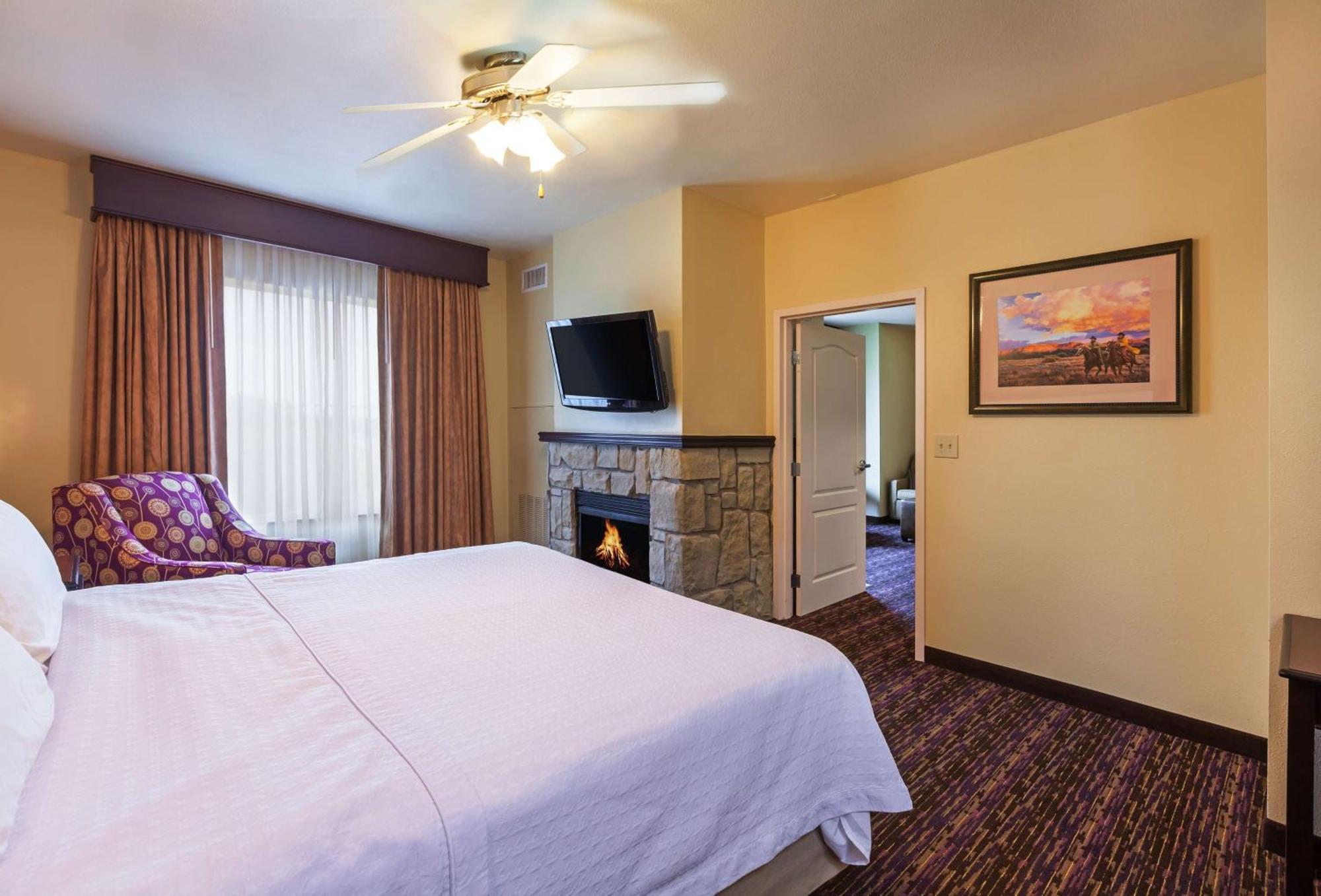 Homewood Suites Wichita Falls Exterior photo